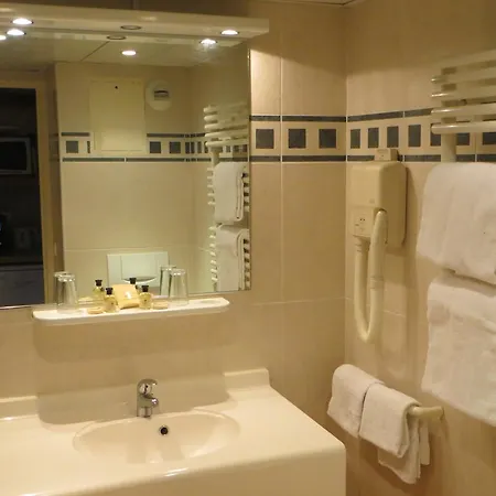 Bleues Le Mediterranee Apartmanhotel Saint-Raphaël