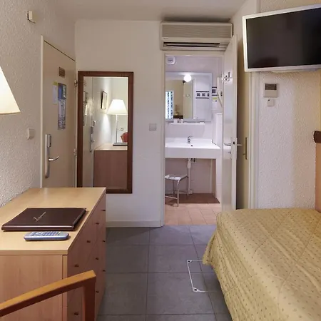 Bleues Le Mediterranee Apartmanhotel 3*